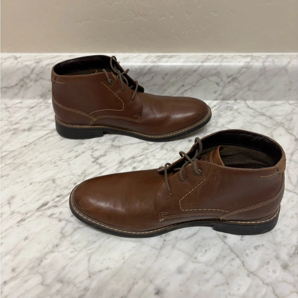 Rockport Men’s Chestnut Brown Leather Chukka Boots